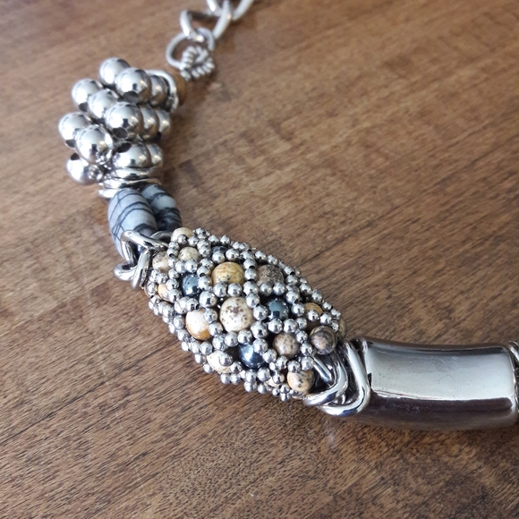 Pam Hiram Earthy/Anthropology Necklace - Picture 5 of 10